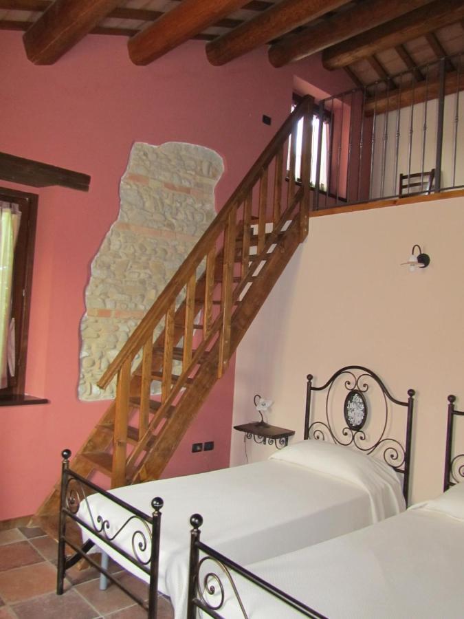 Agriturismo La Vecchia Fonte Castelbellino Room photo